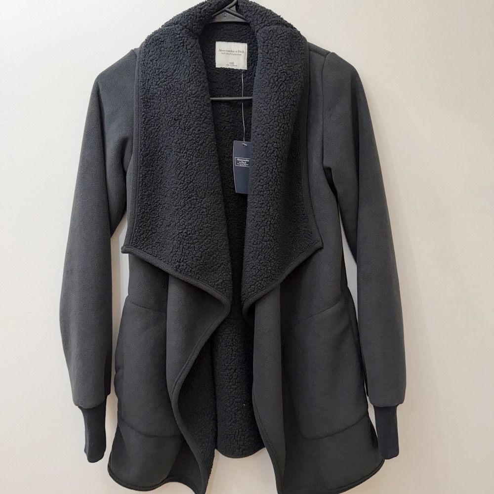 Abercrombie & Fitch NWT Black Sherpa Lined Jacket Open Front XXS Soft Comfort